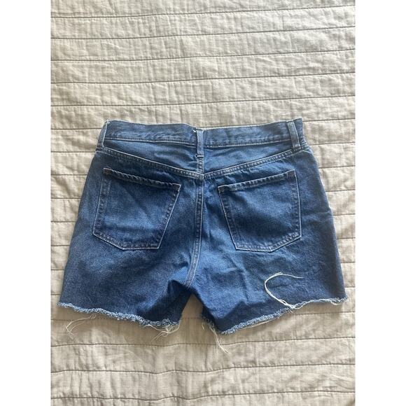 Old Navy Women's Size 8 Denim Blue Jean Shorts High rise Slouch Straight Style - Picture 4 of 4
